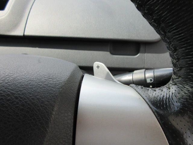 Toyota VOXY 2011-02 26504-23