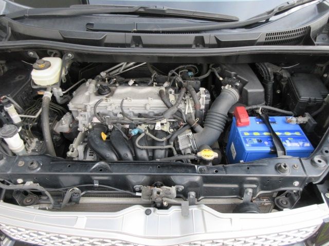 Toyota VOXY 2011-02 26504-24