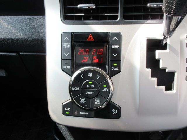 Toyota VOXY 2011-02 26504-15