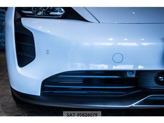 Porsche Taycan 2022-05 225431-18