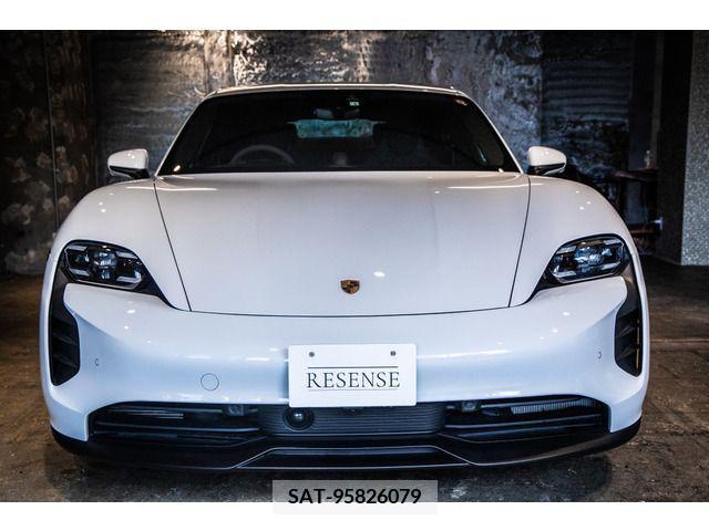 Porsche Taycan 2022-05 225431-10