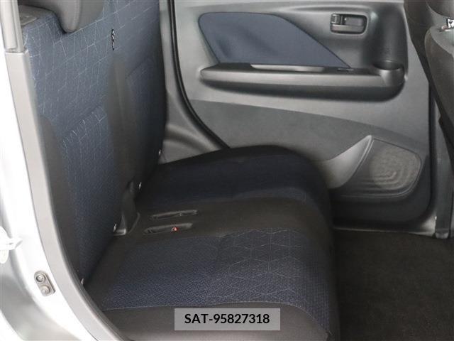 Mitsubishi EK X 2019-09 296823-12