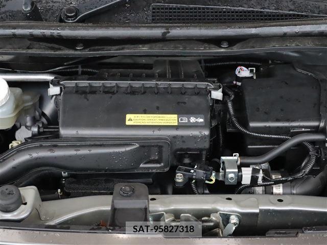 Mitsubishi EK X 2019-09 296823-16