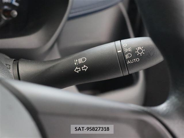 Mitsubishi EK X 2019-09 296823-18