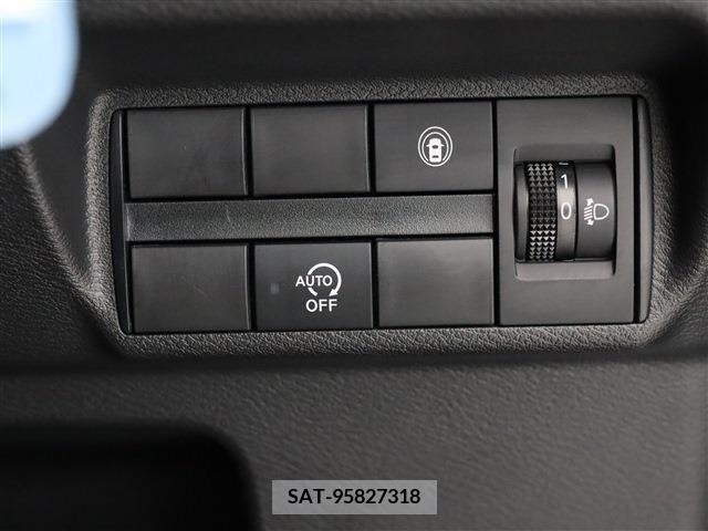 Mitsubishi EK X 2019-09 296823-8