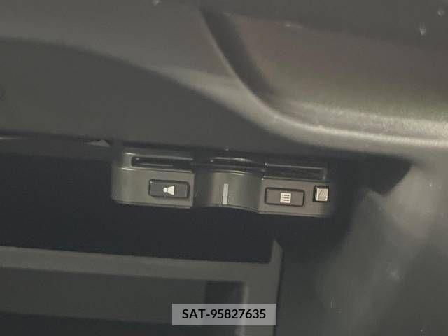 Nissan NOTE 2019-06 305497-6