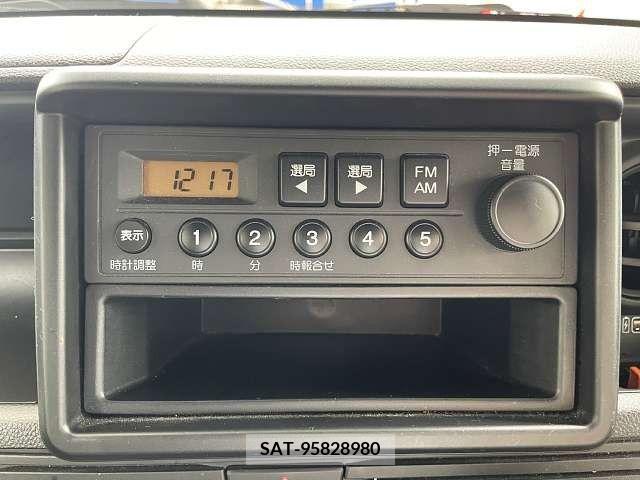 Honda N-VAN 2019-11 307938-4