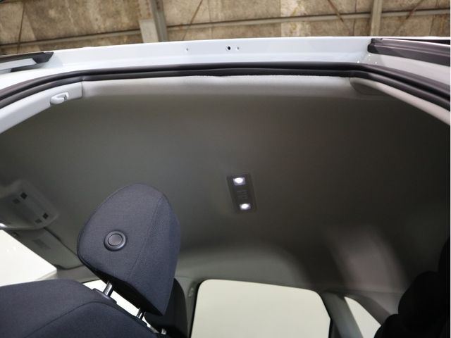 VolksWagen POLO 2021-09 21177-19