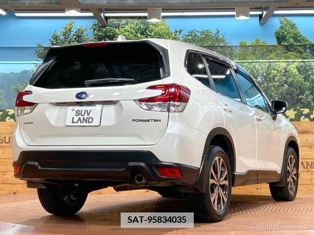 Subaru FORESTER 2019-08 360447-17