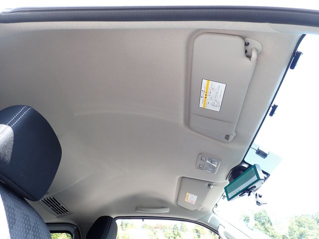 Nissan CARAVAN WAGON 2021-11 15269-16