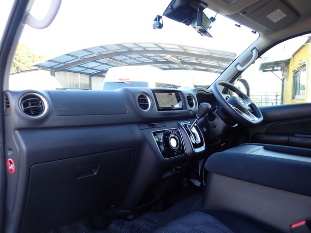 Nissan CARAVAN WAGON 2021-11 15269-20