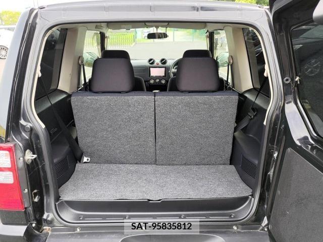 Nissan KICKS 2012-07 227989-24