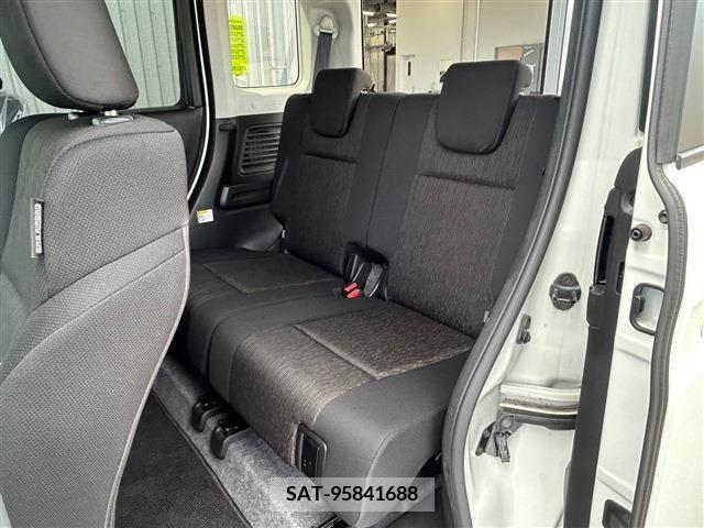 Suzuki SPACIA 2020-06 349014-8