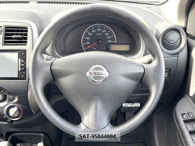 Nissan MARCH 2018-07 351497-6