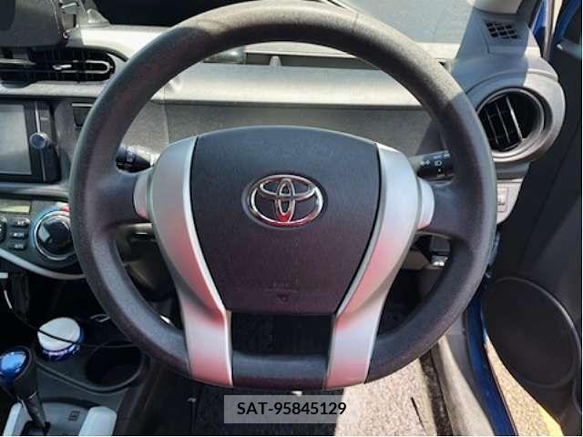 Toyota AQUA 2014-06 327250-3