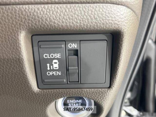 Honda N BOX 2022-02 364672-2