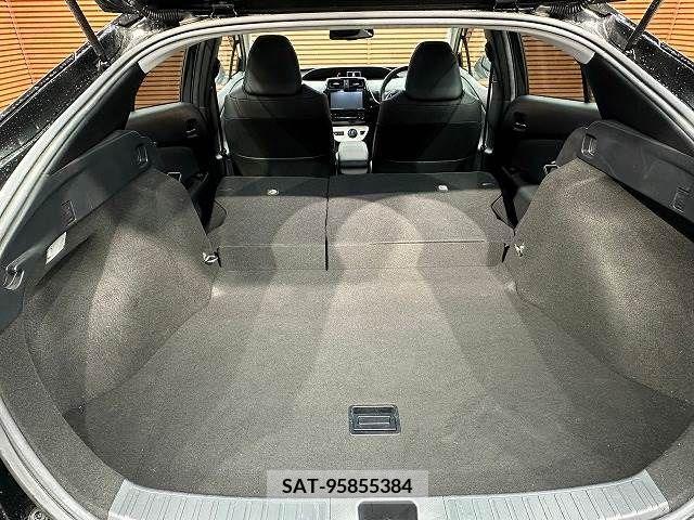 Toyota PRIUS 2016-06 281898-12