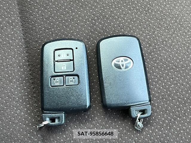 Toyota SIENTA 2019-06 368211-28