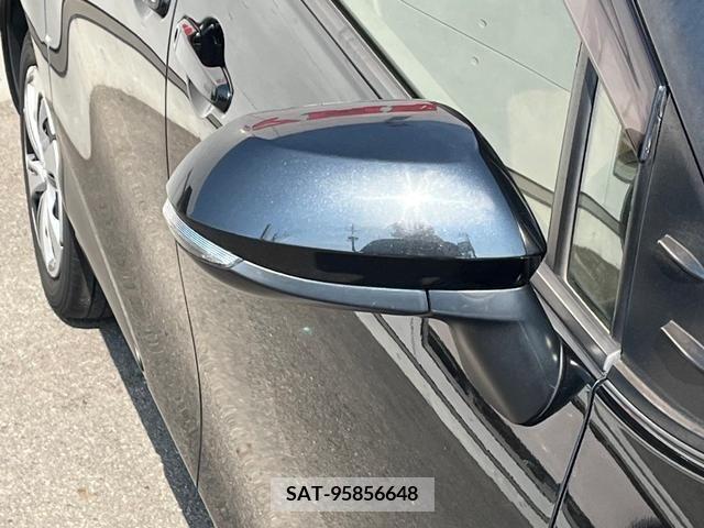 Toyota SIENTA 2019-06 368211-26