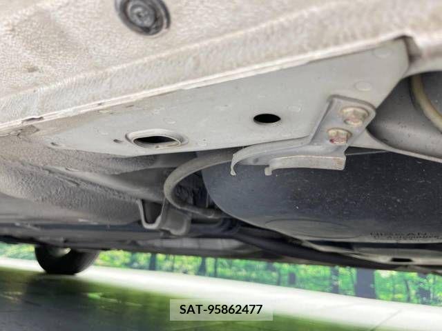 Nissan MARCH 2012-02 326774-19
