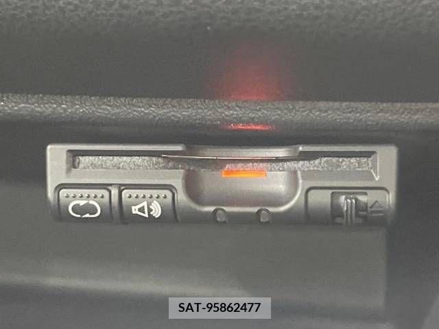 Nissan MARCH 2012-02 326774-6