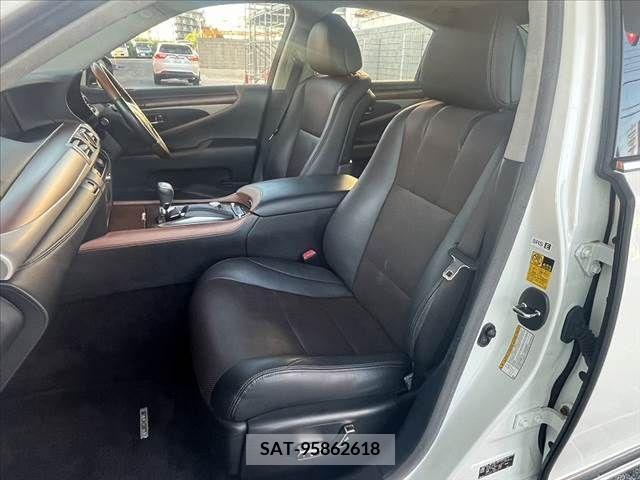 Lexus LS 2013-01 362897-13