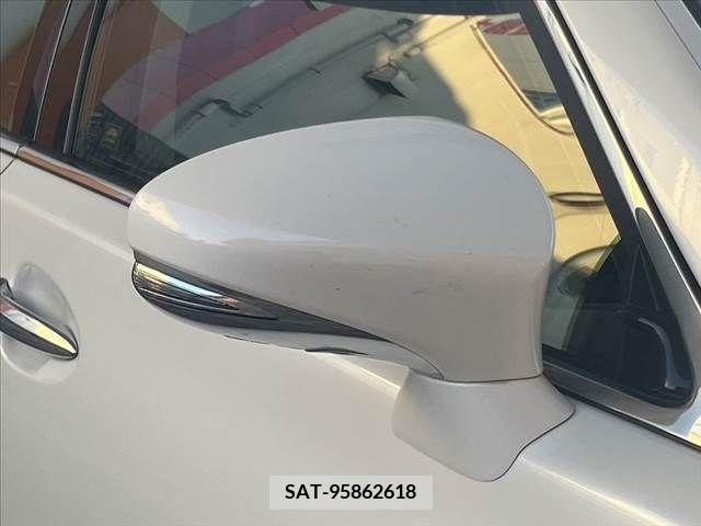 Lexus LS 2013-01 362897-28
