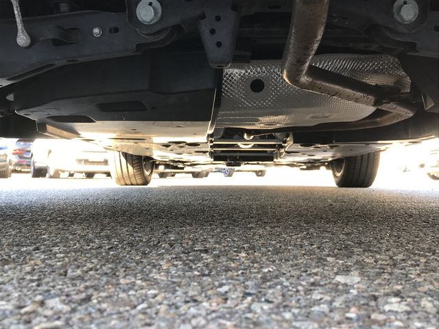 Toyota C-HR 2017-08 28328-26