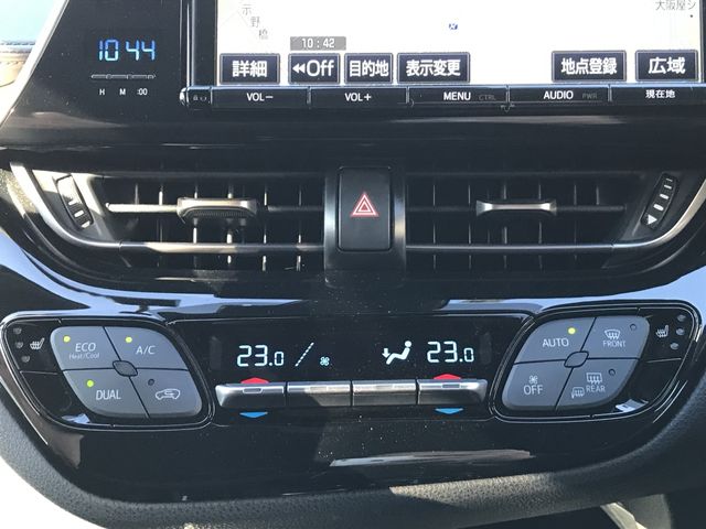 Toyota C-HR 2017-08 28328-22