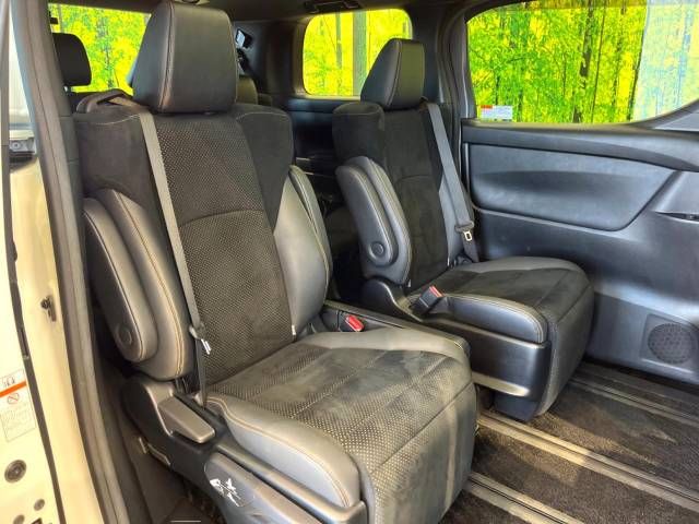 Toyota ALPHARD 2020-11 13808-9
