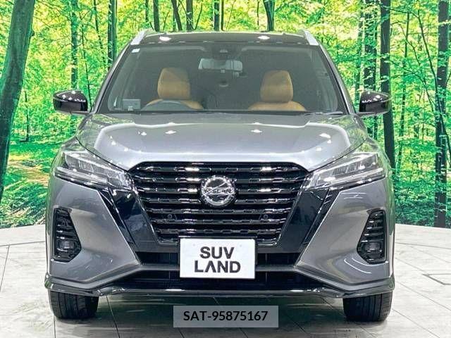 Nissan KICKS 2021-02 326008-14