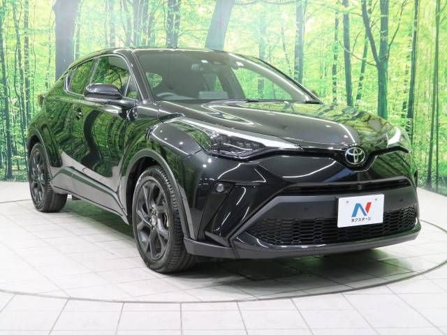 Toyota C-HR 2023-06 13904-16