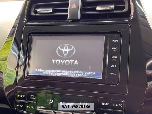 Toyota PRIUS 2016-02 383488-2
