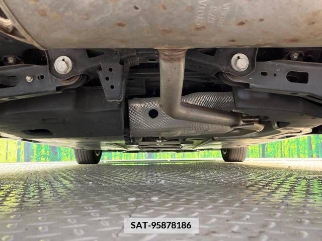 Toyota PRIUS 2016-02 383488-19