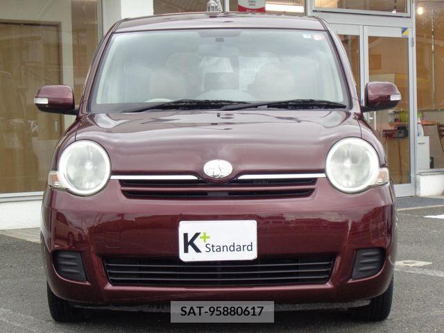 Toyota SIENTA 2013-07 313758-18