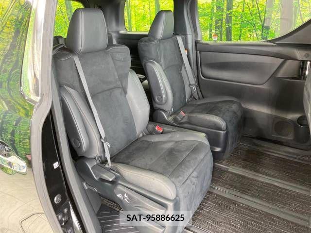 Toyota ALPHARD 2022-10 225167-9