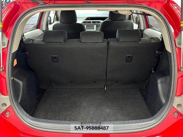 Toyota AQUA 2012-09 356115-12