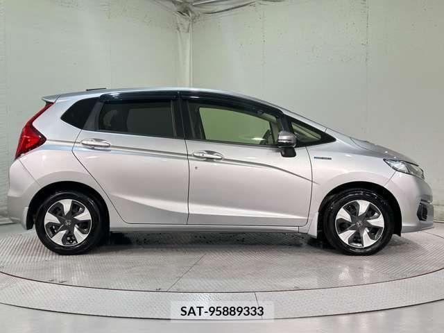 Honda FIT 2019-03 269393-7