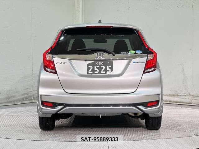 Honda FIT 2019-03 269393-9