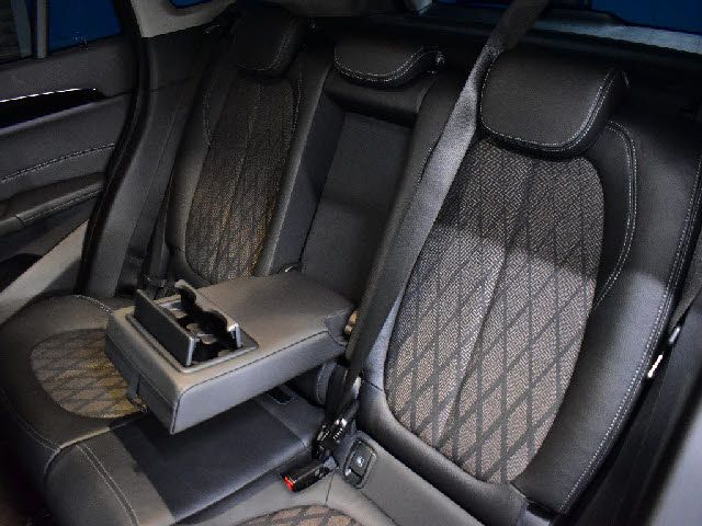 Bmw X1 2018-10 184810-17