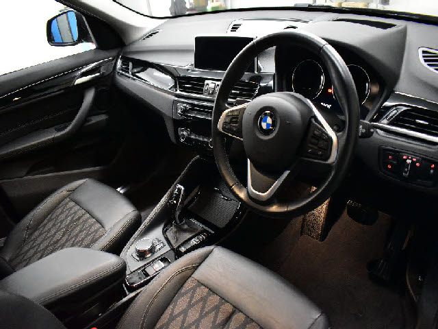 Bmw X1 2018-10 184810-13