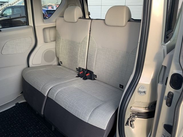 Nissan ROOX 2021-10 18590-9
