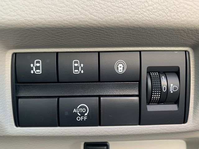 Nissan ROOX 2021-10 18590-25