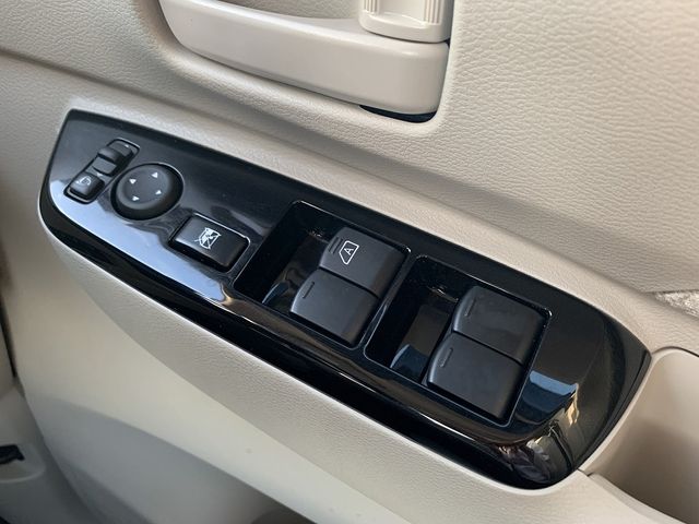 Nissan ROOX 2021-10 18590-23