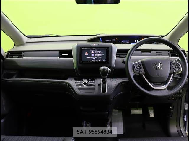 Honda FREED 2018-04 207366-2