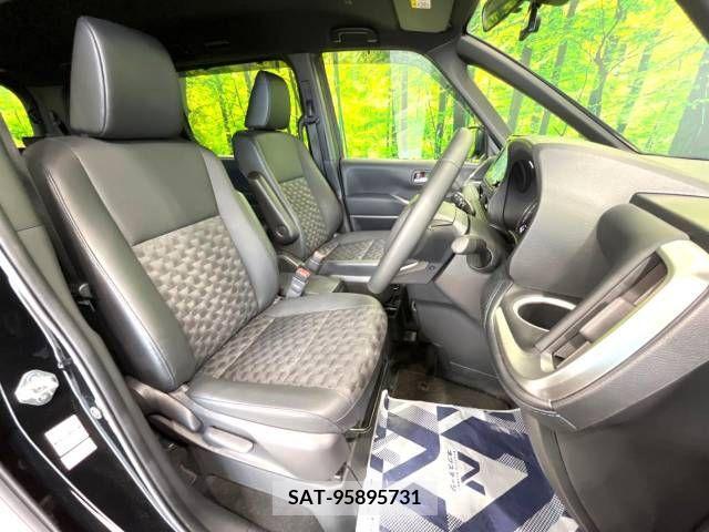 Toyota VOXY 2022-12 394974-7