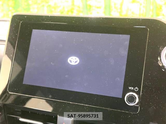 Toyota VOXY 2022-12 394974-2