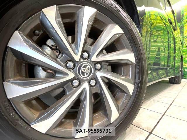 Toyota VOXY 2022-12 394974-13