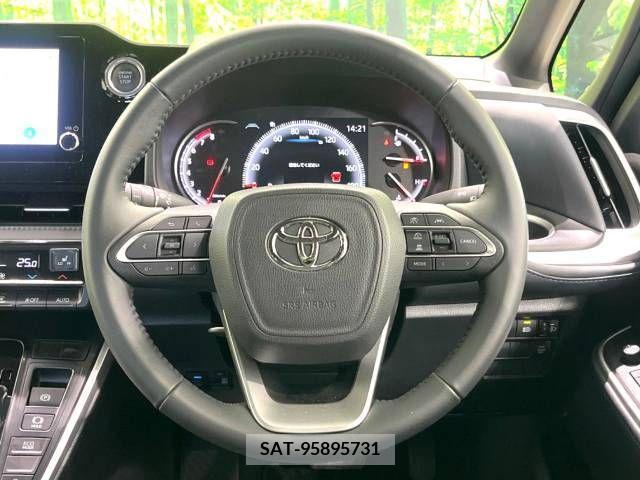 Toyota VOXY 2022-12 394974-11