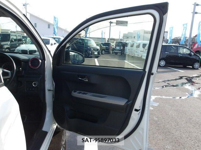 Toyota PASSO 2017-06 242288-11